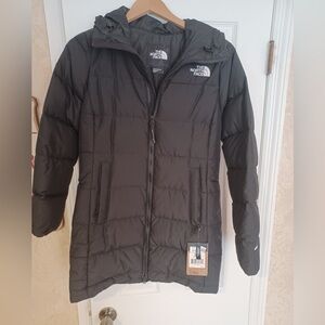 Brand New The North Face Charcoal Quilted Jacket - Woman’s Gotham Parka 550